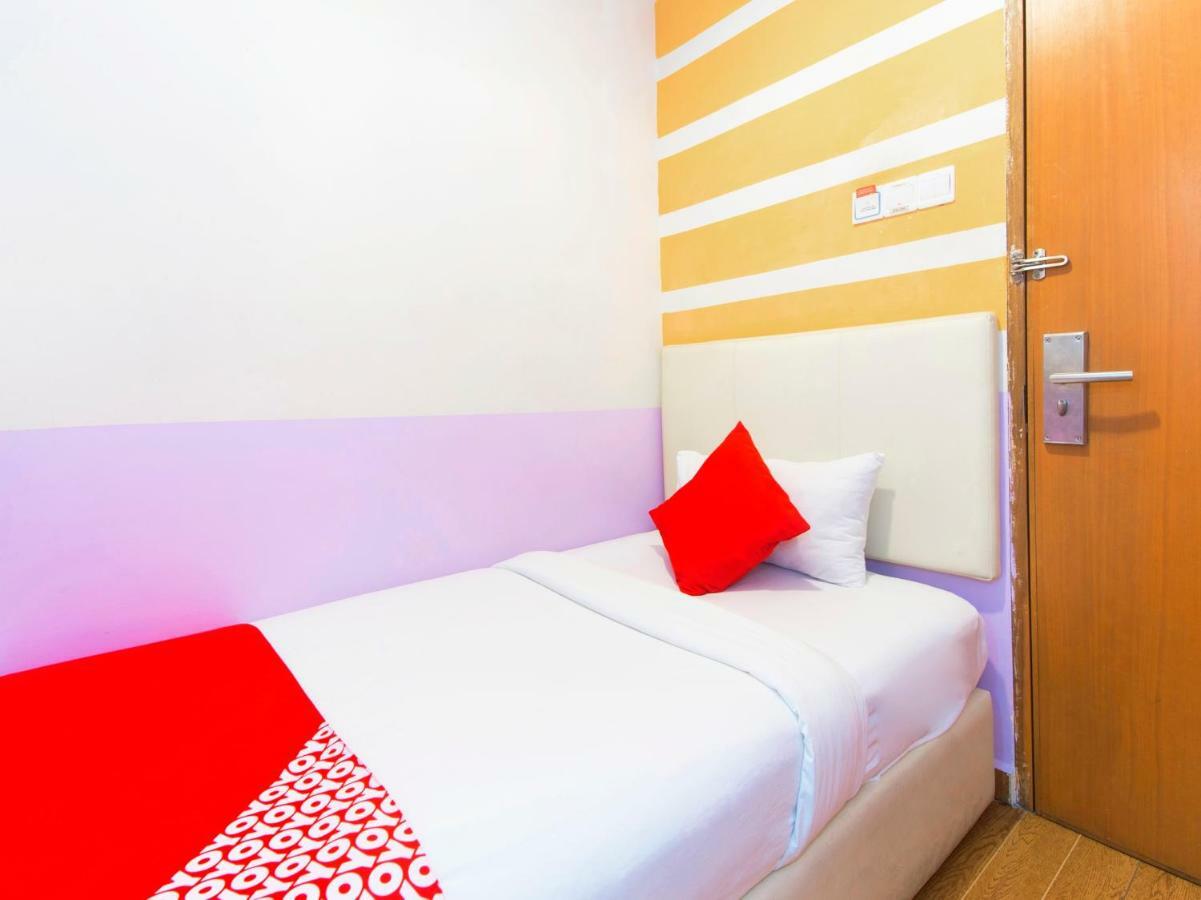 Oyo 419 City Boutique Hotel Bangi Exterior photo