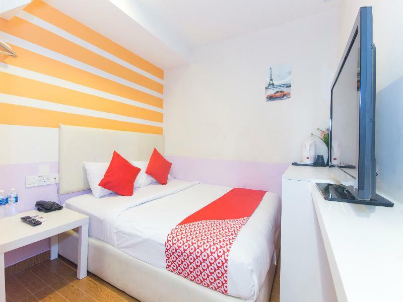 Oyo 419 City Boutique Hotel Bangi Exterior photo