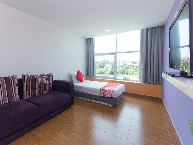 Oyo 419 City Boutique Hotel Bangi Exterior photo